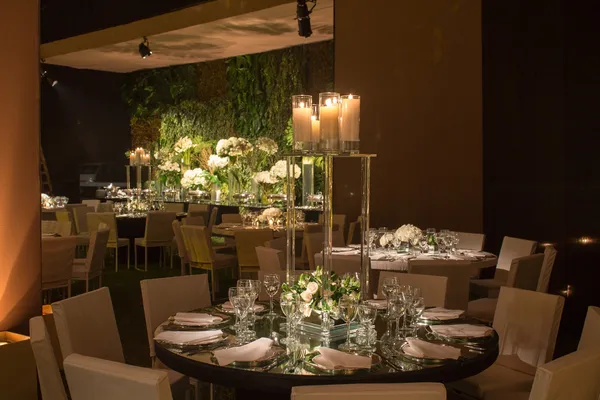 Matrimonio en tonos amarillo y azul - Imagen