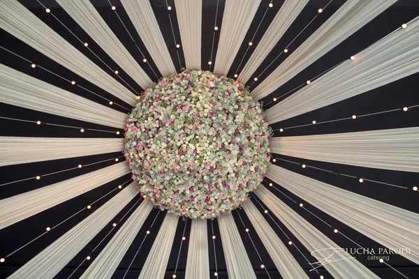 Matrimonio en tonos pastel - Imagen