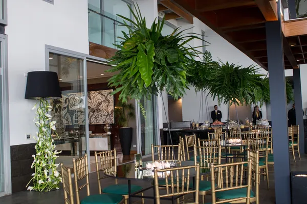 Matrimonio en Casuarinas en tonos verdes - Imagen