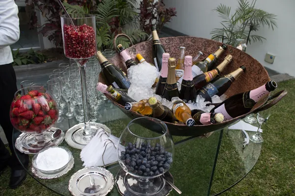 Matrimonio en Casuarinas en tonos verdes - Imagen