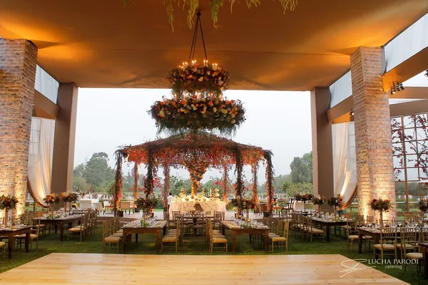 Matrimonio en tonos naranjas - Imagen